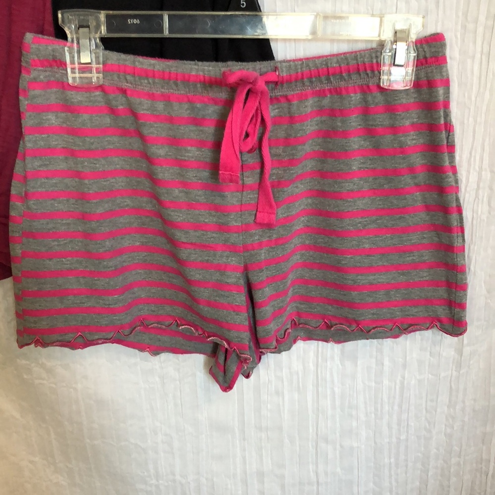 GRAYSON THREADS T shirt BP cranberry top & LORD & TAYLOR pink PJ bottoms size S - Picture 6 of 16